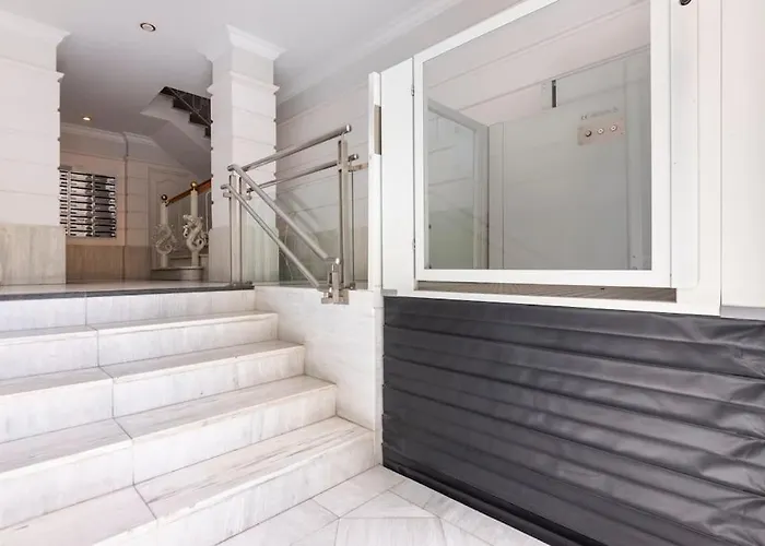 アパート Festival